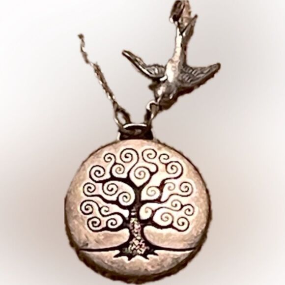 Unique Tree of Life with bird necklace! - Picture 6 of 12